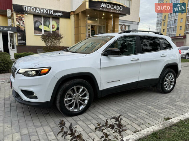 Белый Джип Чероки, объемом двигателя 3.24 л и пробегом 73 тыс. км за 18500 $, фото 11 на Automoto.ua