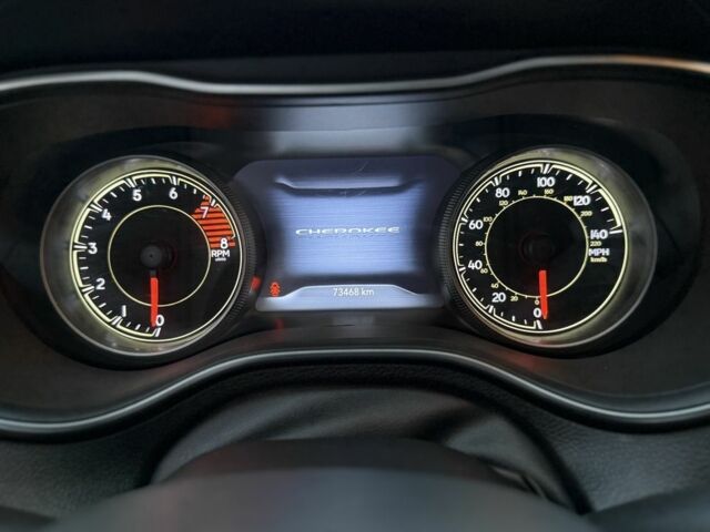 Белый Джип Чероки, объемом двигателя 3.2 л и пробегом 70 тыс. км за 17500 $, фото 22 на Automoto.ua