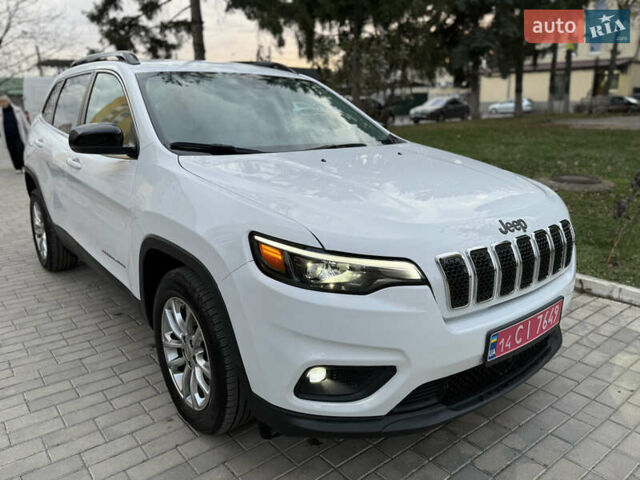 Белый Джип Чероки, объемом двигателя 3.24 л и пробегом 73 тыс. км за 18500 $, фото 21 на Automoto.ua