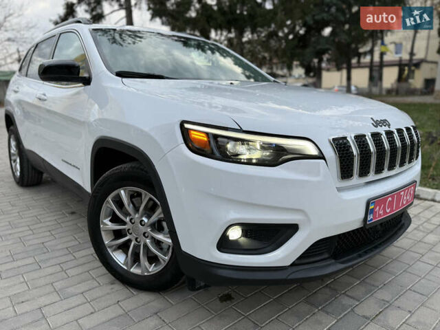 Белый Джип Чероки, объемом двигателя 3.24 л и пробегом 73 тыс. км за 18500 $, фото 7 на Automoto.ua