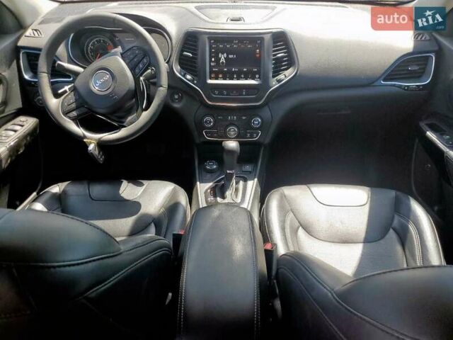Білий Джип Cherokee, об'ємом двигуна 2.36 л та пробігом 91 тис. км за 8500 $, фото 6 на Automoto.ua
