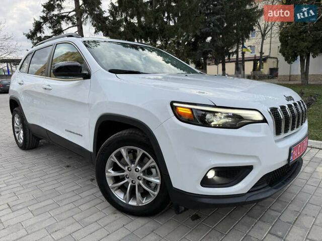 Белый Джип Чероки, объемом двигателя 3.24 л и пробегом 73 тыс. км за 18500 $, фото 3 на Automoto.ua