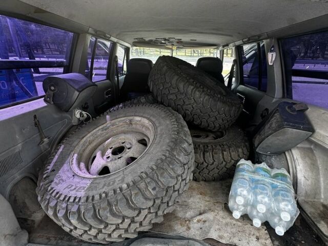Бежевий Джип Cherokee, об'ємом двигуна 4 л та пробігом 3 тис. км за 4200 $, фото 4 на Automoto.ua