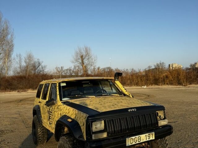 Бежевый Джип Чероки, объемом двигателя 2.1 л и пробегом 180 тыс. км за 2650 $, фото 3 на Automoto.ua