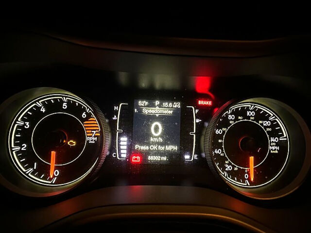 Бежевый Джип Чероки, объемом двигателя 2.4 л и пробегом 140 тыс. км за 11850 $, фото 5 на Automoto.ua