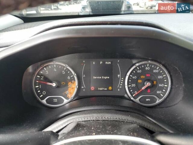 Джип Чероки 2016 в Львове на Automoto.ua Бежевый Джип Чероки, объемом двигателя 2.36 л и пробегом 74 тыс. км за 2100 $, фото 8 на Automoto.ua