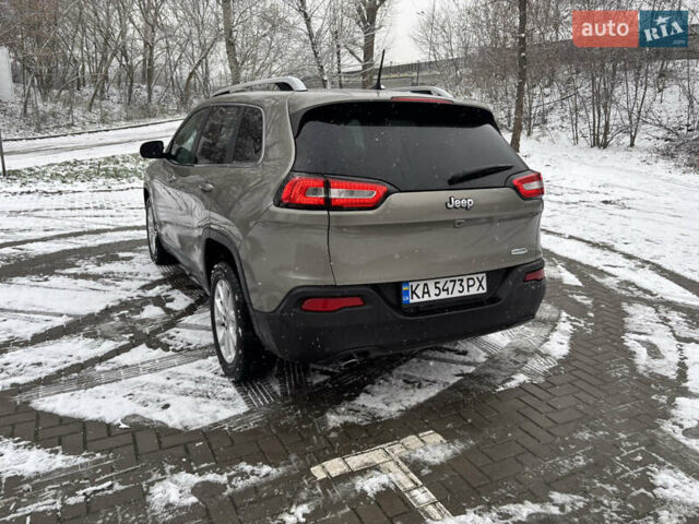 Бежевый Джип Чероки, объемом двигателя 2.4 л и пробегом 124 тыс. км за 13300 $, фото 14 на Automoto.ua