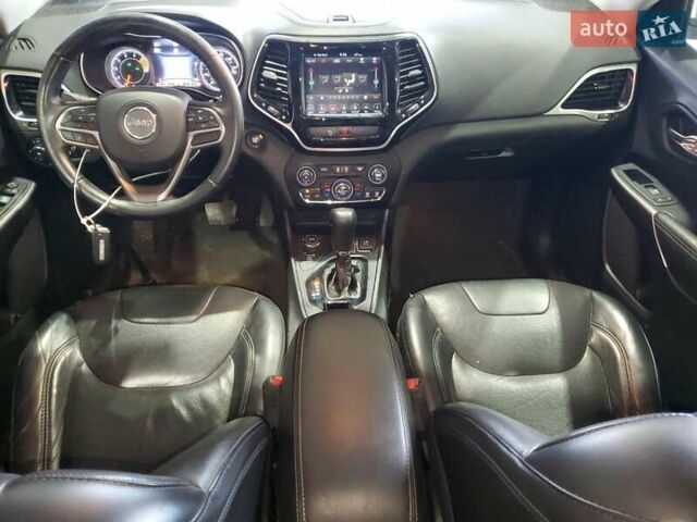 Бежевый Джип Чероки, объемом двигателя 2.36 л и пробегом 166 тыс. км за 3200 $, фото 7 на Automoto.ua