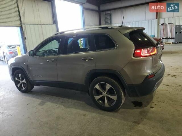 Бежевый Джип Чероки, объемом двигателя 2.36 л и пробегом 166 тыс. км за 3200 $, фото 1 на Automoto.ua