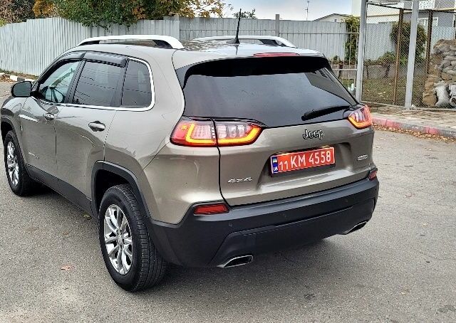 Бежевый Джип Чероки, объемом двигателя 3.2 л и пробегом 56 тыс. км за 17999 $, фото 4 на Automoto.ua