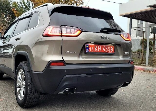 Бежевый Джип Чероки, объемом двигателя 3.2 л и пробегом 56 тыс. км за 17999 $, фото 9 на Automoto.ua