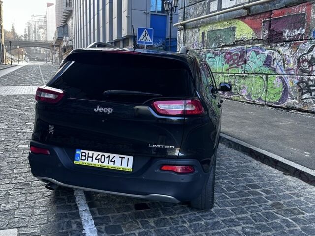 Джип Чероки 2014 в Одессе на Automoto.ua Черный Джип Чероки, объемом двигателя 2.4 л и пробегом 177 тыс. км за 12800 $, фото 6 на Automoto.ua