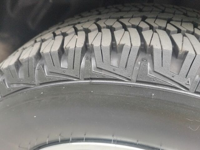 Черный Джип Чероки, объемом двигателя 3.25 л и пробегом 111 тыс. км за 18570 $, фото 6 на Automoto.ua