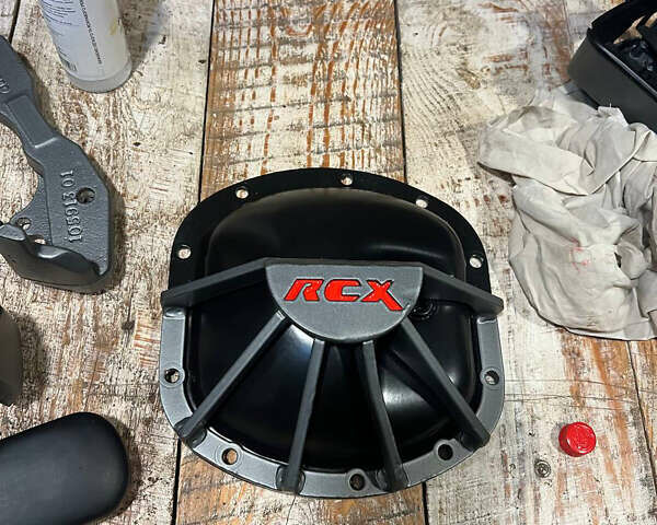 Черный Джип Чероки, объемом двигателя 2.1 л и пробегом 100 тыс. км за 12000 $, фото 29 на Automoto.ua