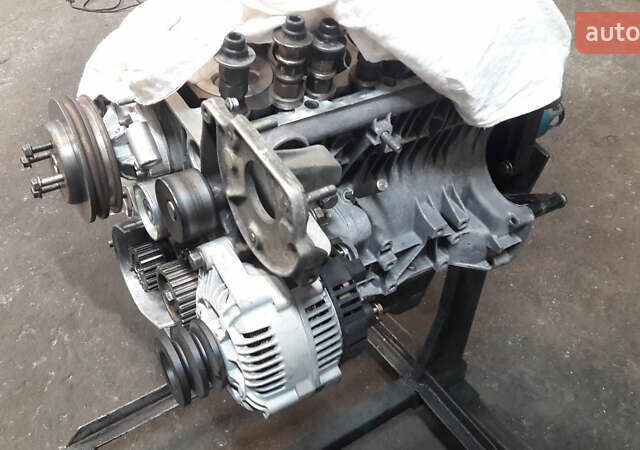 Черный Джип Чероки, объемом двигателя 2.1 л и пробегом 100 тыс. км за 12000 $, фото 27 на Automoto.ua