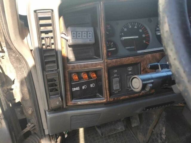 Черный Джип Чероки, объемом двигателя 4 л и пробегом 236 тыс. км за 4000 $, фото 9 на Automoto.ua