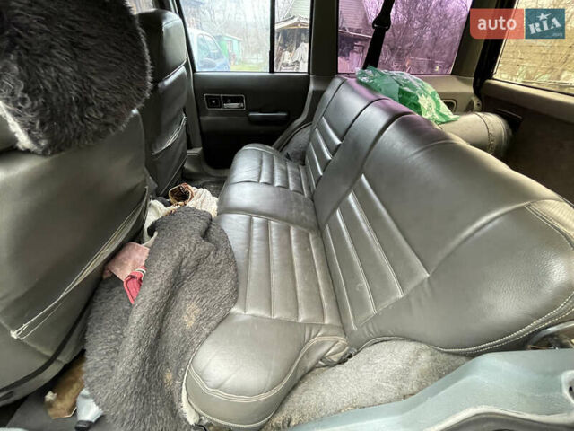 Черный Джип Чероки, объемом двигателя 4 л и пробегом 250 тыс. км за 3500 $, фото 7 на Automoto.ua