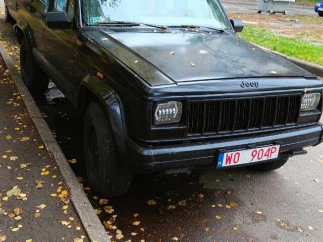 Чорний Джип Cherokee, об'ємом двигуна 2.5 л та пробігом 3 тис. км за 3500 $, фото 2 на Automoto.ua