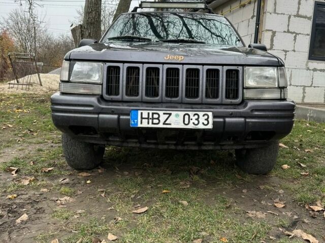 Черный Джип Чероки, объемом двигателя 2.5 л и пробегом 273 тыс. км за 2700 $, фото 2 на Automoto.ua