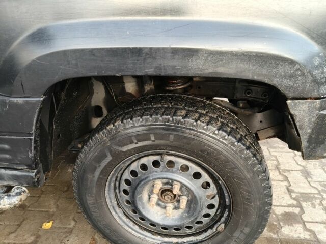 Джип Чероки 1997 в Сумах на Automoto.ua Черный Джип Чероки, объемом двигателя 0 л и пробегом 280 тыс. км за 3800 $, фото 13 на Automoto.ua