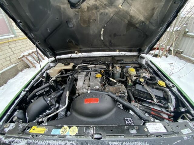 Черный Джип Чероки, объемом двигателя 2.5 л и пробегом 230 тыс. км за 5700 $, фото 9 на Automoto.ua