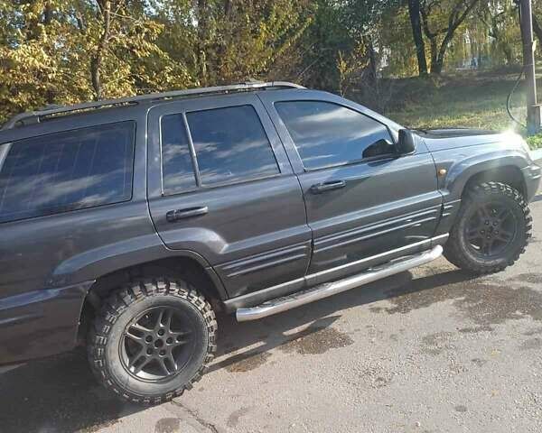 Чорний Джип Cherokee, об'ємом двигуна 3.1 л та пробігом 333 тис. км за 8500 $, фото 4 на Automoto.ua