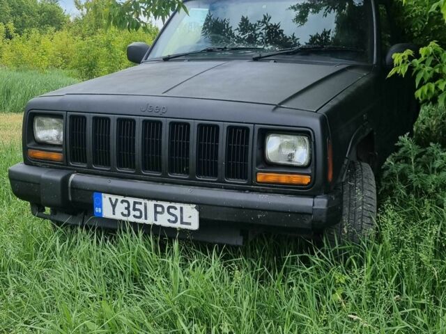 Чорний Джип Cherokee, об'ємом двигуна 2.5 л та пробігом 140 тис. км за 4000 $, фото 5 на Automoto.ua