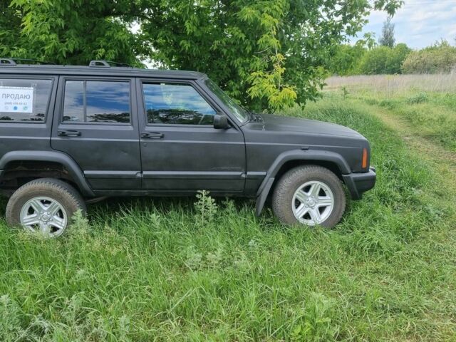 Чорний Джип Cherokee, об'ємом двигуна 2.5 л та пробігом 140 тис. км за 4000 $, фото 3 на Automoto.ua