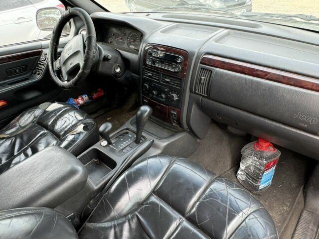 Джип Чероки 2000 в Синельниковом на Automoto.ua Черный Джип Чероки, объемом двигателя 3.1 л и пробегом 200 тыс. км за 2050 $, фото 5 на Automoto.ua