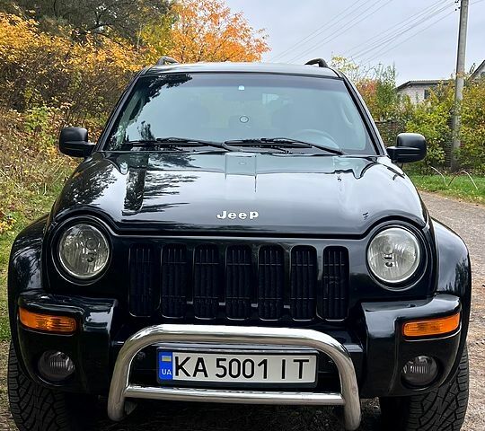 Чорний Джип Cherokee, об'ємом двигуна 2.5 л та пробігом 185 тис. км за 7500 $, фото 5 на Automoto.ua