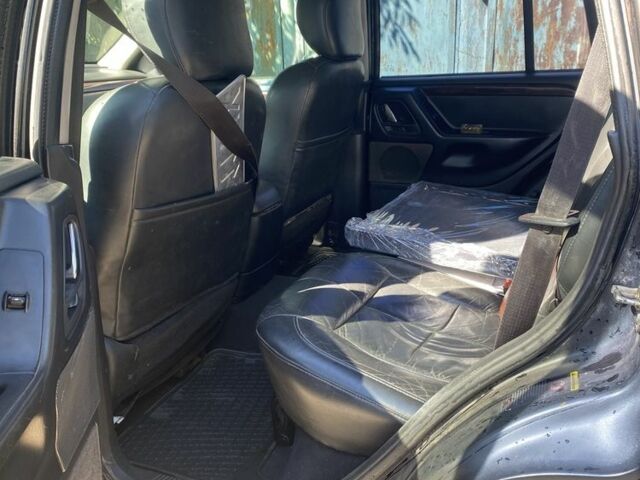 Черный Джип Чероки, объемом двигателя 2.7 л и пробегом 370 тыс. км за 5700 $, фото 2 на Automoto.ua