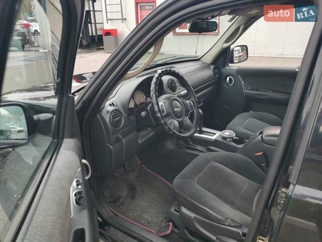 Джип Чероки 2002 в Киеве на Automoto.ua Черный Джип Чероки, объемом двигателя 3.7 л и пробегом 263 тыс. км за 7600 $, фото 10 на Automoto.ua