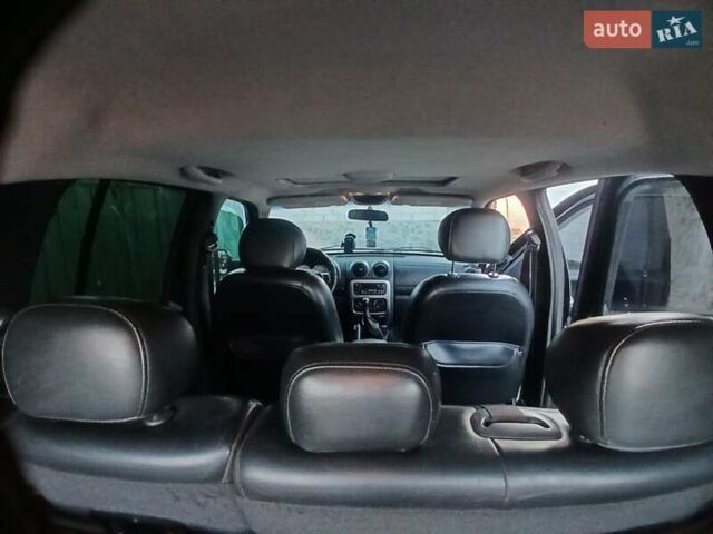 Чорний Джип Cherokee, об'ємом двигуна 2.8 л та пробігом 266 тис. км за 9500 $, фото 16 на Automoto.ua