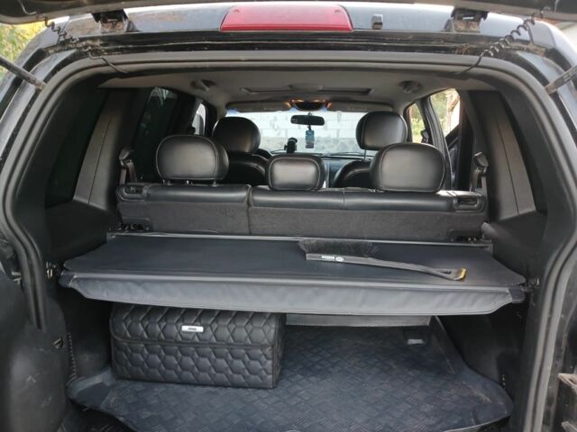 Черный Джип Чероки, объемом двигателя 0 л и пробегом 266 тыс. км за 9500 $, фото 12 на Automoto.ua