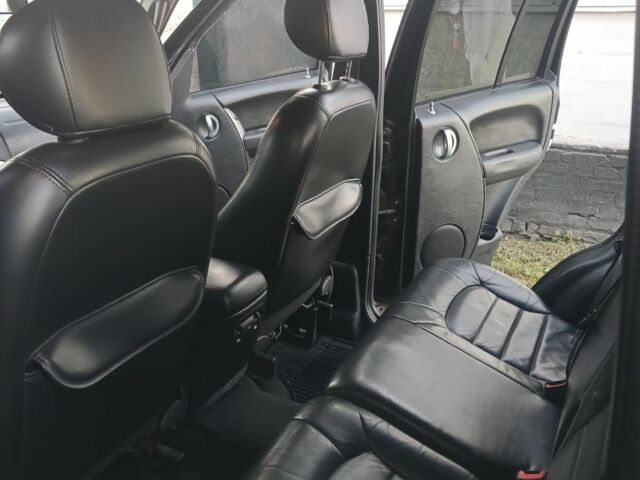 Черный Джип Чероки, объемом двигателя 0 л и пробегом 266 тыс. км за 9500 $, фото 11 на Automoto.ua