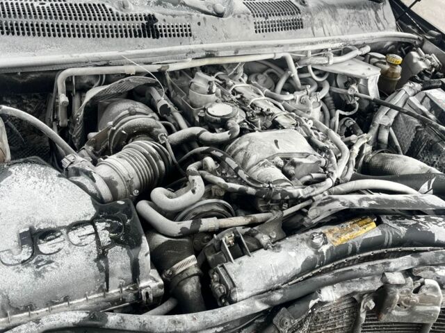 Чорний Джип Cherokee, об'ємом двигуна 0 л та пробігом 240 тис. км за 3000 $, фото 6 на Automoto.ua