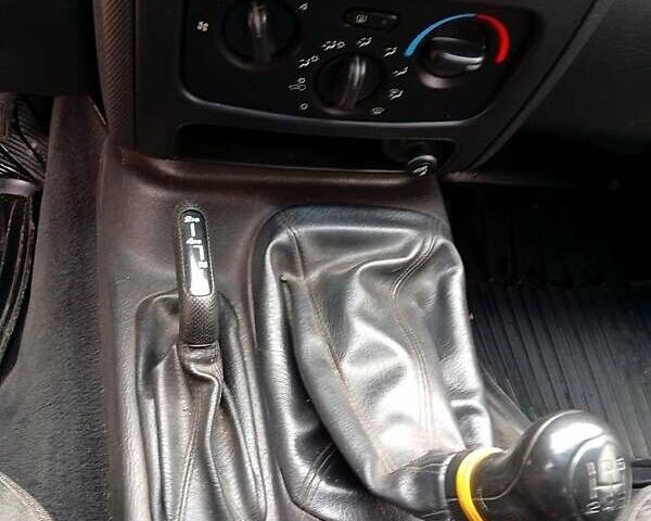 Черный Джип Чероки, объемом двигателя 2.4 л и пробегом 284 тыс. км за 6200 $, фото 11 на Automoto.ua