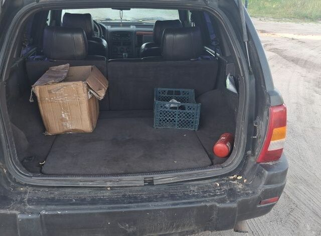 Черный Джип Чероки, объемом двигателя 3 л и пробегом 220 тыс. км за 1700 $, фото 6 на Automoto.ua