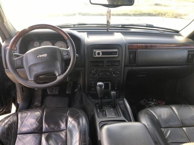 Черный Джип Чероки, объемом двигателя 2.7 л и пробегом 280 тыс. км за 4999 $, фото 14 на Automoto.ua