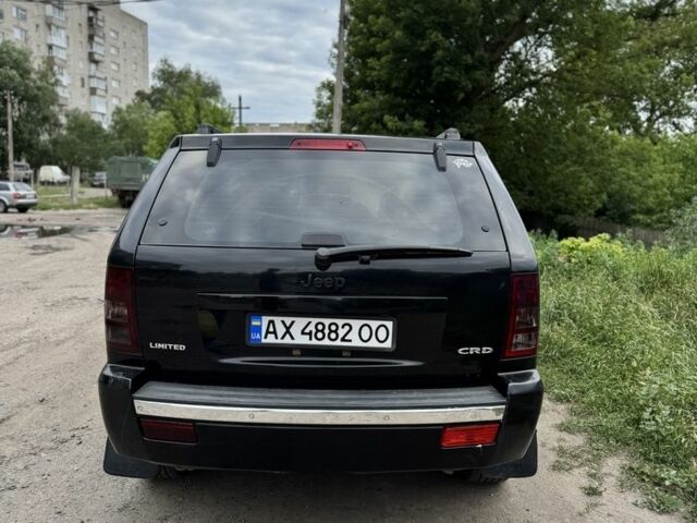 Черный Джип Чероки, объемом двигателя 3 л и пробегом 358 тыс. км за 10000 $, фото 3 на Automoto.ua