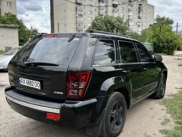 Черный Джип Чероки, объемом двигателя 3 л и пробегом 358 тыс. км за 10000 $, фото 4 на Automoto.ua