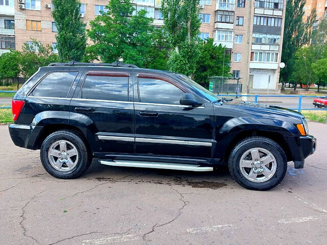 Черный Джип Чероки, объемом двигателя 4.7 л и пробегом 230 тыс. км за 7999 $, фото 7 на Automoto.ua