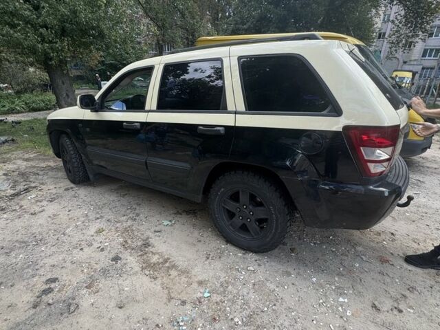 Чорний Джип Cherokee, об'ємом двигуна 3 л та пробігом 300 тис. км за 9600 $, фото 8 на Automoto.ua