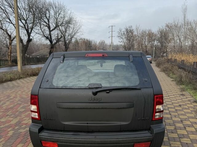 Чорний Джип Cherokee, об'ємом двигуна 3 л та пробігом 288 тис. км за 4200 $, фото 6 на Automoto.ua