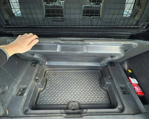 Черный Джип Чероки, объемом двигателя 2.77 л и пробегом 296 тыс. км за 12700 $, фото 24 на Automoto.ua