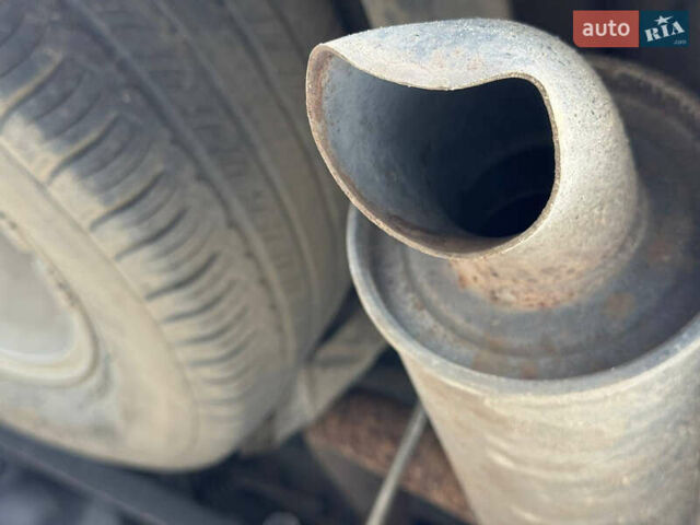 Черный Джип Чероки, объемом двигателя 2.77 л и пробегом 296 тыс. км за 12700 $, фото 12 на Automoto.ua