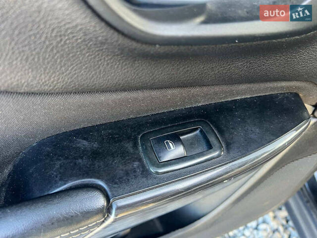 Чорний Джип Cherokee, об'ємом двигуна 2.4 л та пробігом 205 тис. км за 11190 $, фото 26 на Automoto.ua