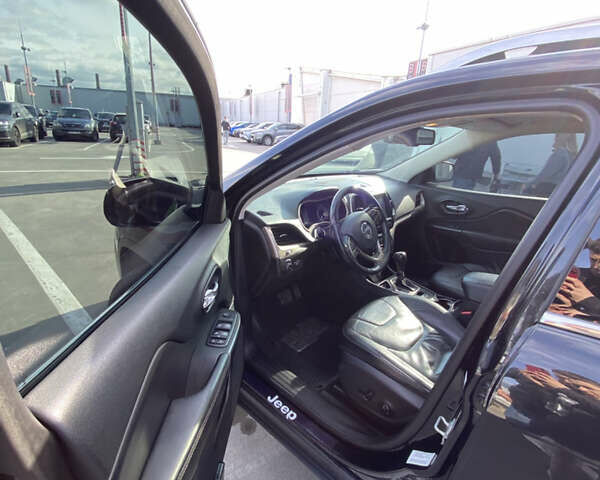 Черный Джип Чероки, объемом двигателя 2.36 л и пробегом 167 тыс. км за 13300 $, фото 20 на Automoto.ua