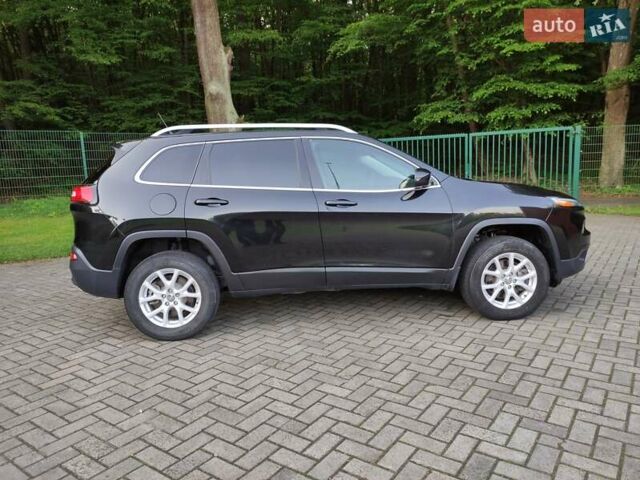 Чорний Джип Cherokee, об'ємом двигуна 3.24 л та пробігом 189 тис. км за 14500 $, фото 4 на Automoto.ua