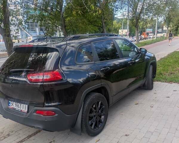 Чорний Джип Cherokee, об'ємом двигуна 2.36 л та пробігом 67 тис. км за 14555 $, фото 7 на Automoto.ua